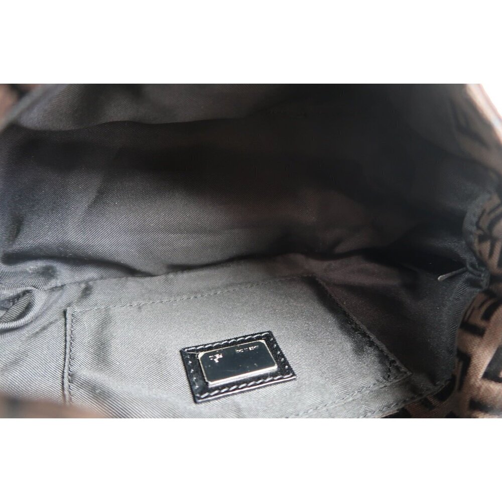 FENDI Mamma Bucket Zucchino Shoulder Bag - Picture 9 of 9